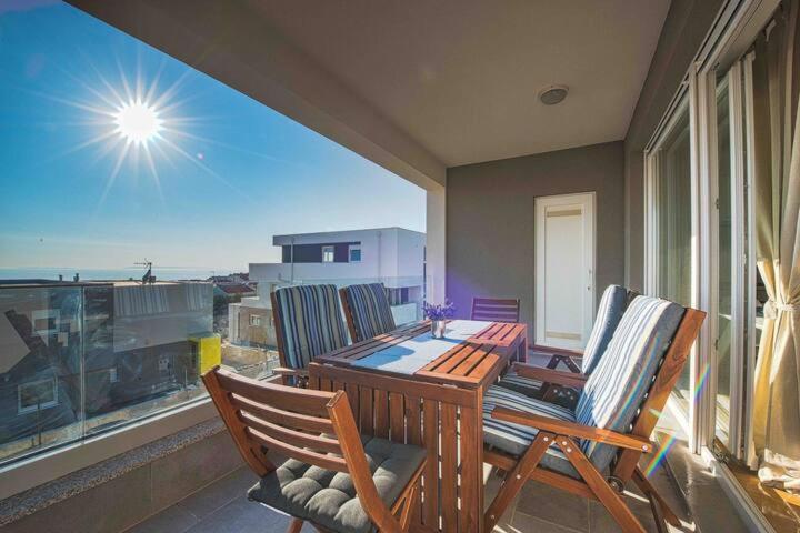 Blue Sky, Modern Sea View Apartment Novalja Eksteriør bilde