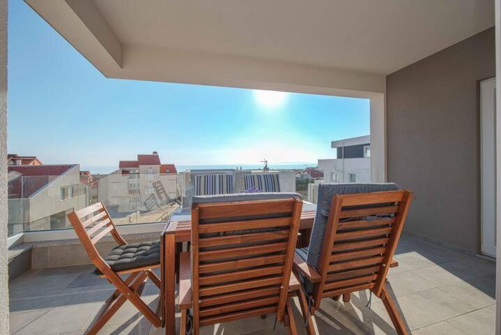 Blue Sky, Modern Sea View Apartment Novalja Eksteriør bilde